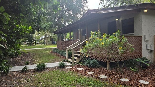 816 W 127th Ave in Tampa, FL - Building Photo - Building Photo