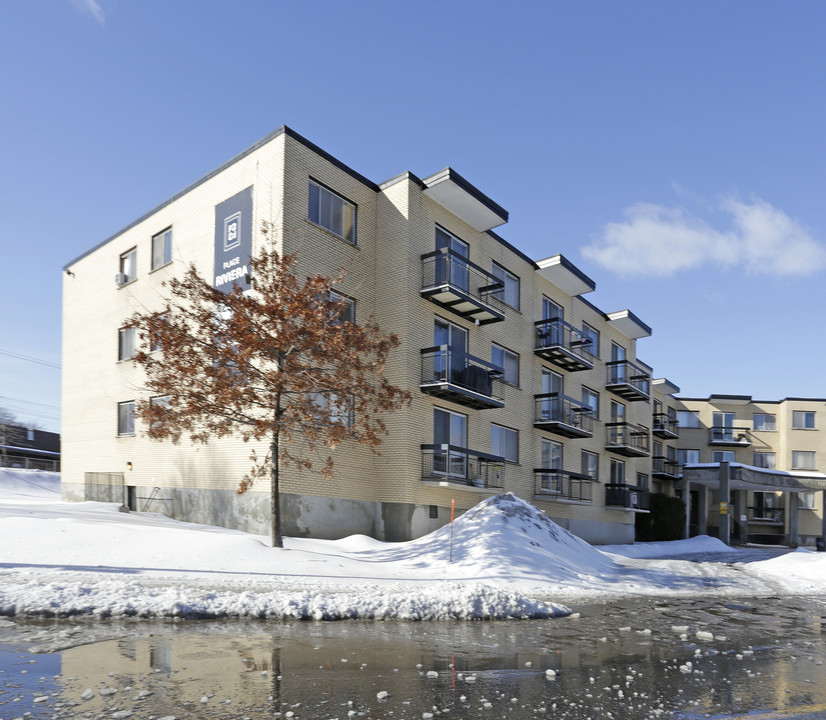 5200 Riviera in Montréal, QC - Building Photo