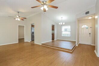 3709 Foxcroft Rd in Jacksonville, FL - Building Photo - Building Photo