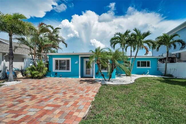 property at 17727 Long Point Dr