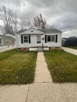 8628 Chapp Ave in Warren, MI - Building Photo