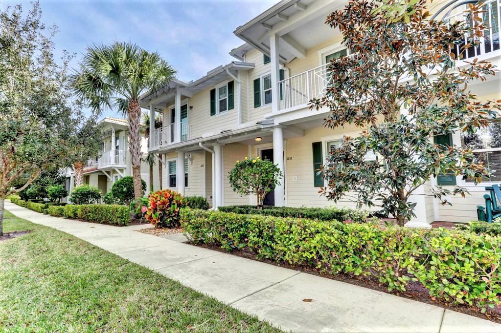 1132 S Community Dr in Jupiter, FL - Building Photo