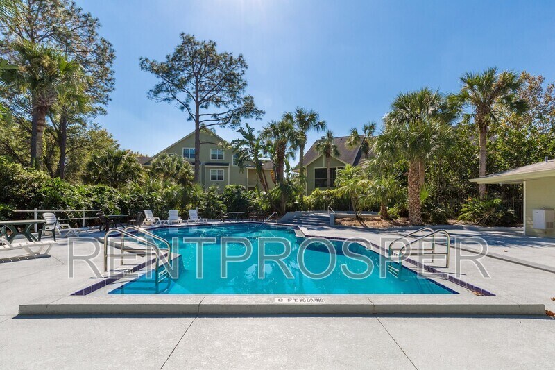 3717 S Lake Orlando Pkwy in Orlando, FL - Building Photo