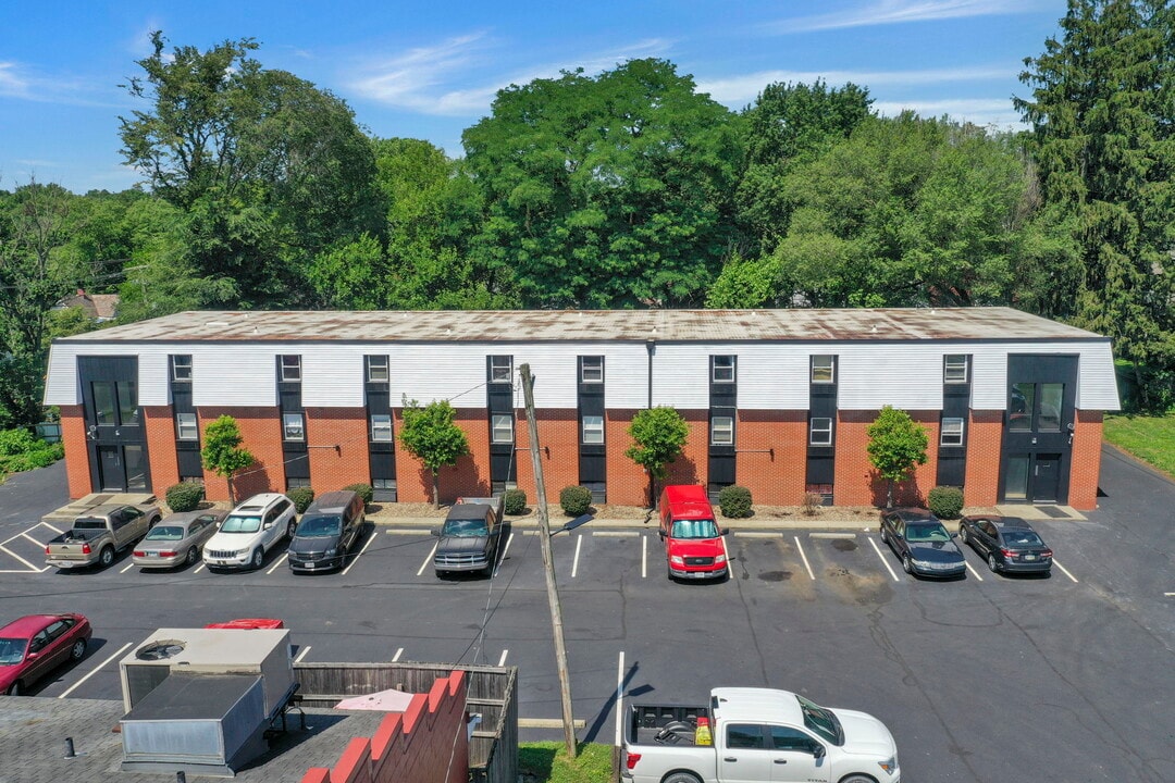 Fairfield Studio Apartments in Newark, OH - Foto de edificio