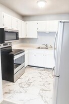 9 Heights Rd NE in Saint Michael, MN - Building Photo