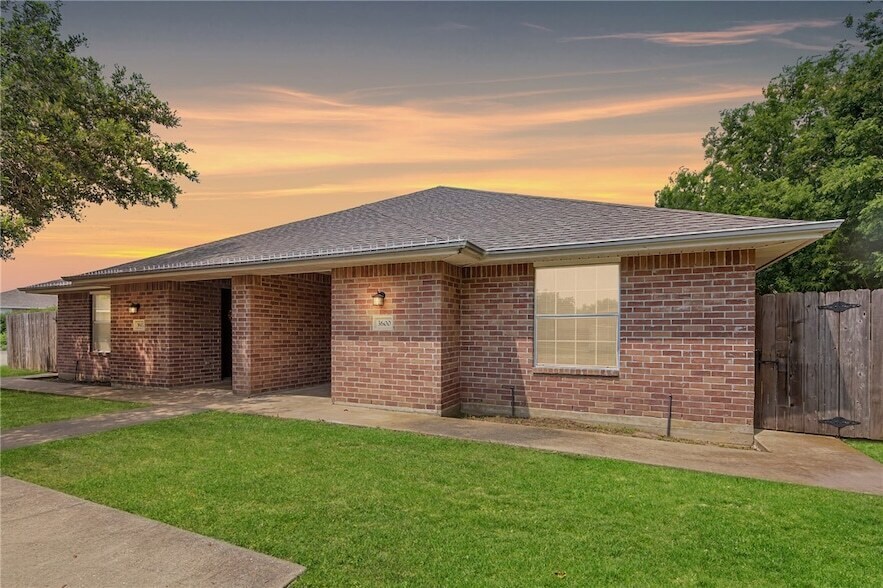 3602 Glenna Ct in College Station, TX - Building Photo