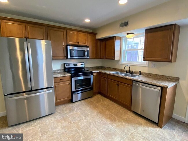 204 Brecknock Terrace E in West Chester, PA - Building Photo - Building Photo