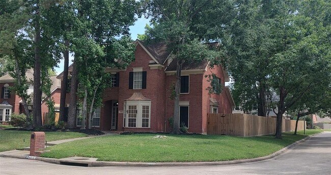 4515 Tall Ridge Ct in Houston, TX - Building Photo - Building Photo