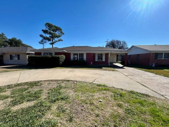 property at 1139 Carolina St