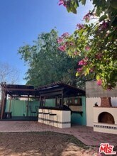 8302 S Sepulveda Blvd in Los Angeles, CA - Building Photo - Building Photo