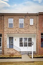 4022 Cottage Wy in Bridgeville, PA - Building Photo - Building Photo