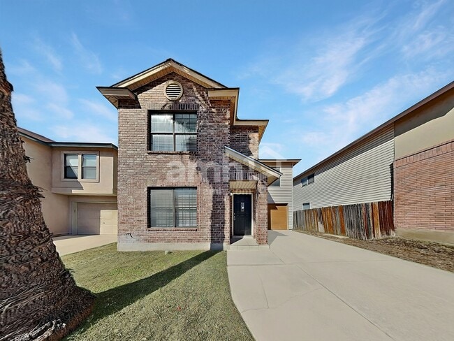 property at 33 Messenger Crk