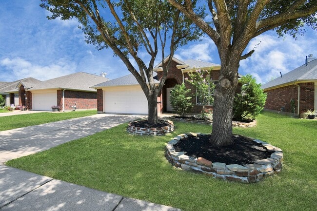 21914 Bronze Leaf Dr in Cypress, TX - Building Photo - Building Photo