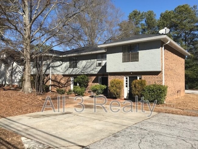 470 S Jeff Davis Dr