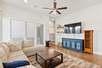 1103 Lavender Rdg in Dallas, TX - Building Photo - Building Photo