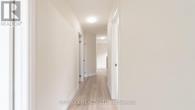 69 KEYSTONE TRAIL in Welland, ON - Building Photo - Building Photo