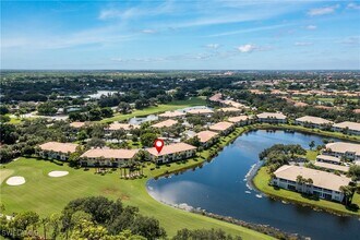 2325 Carrington Ct in Naples, FL - Building Photo - Building Photo