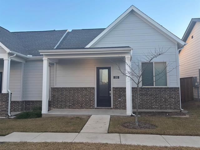 825 W Mayfield Rd in Arlington, TX - Building Photo - Building Photo