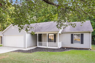 275 Village Dr in Mcdonough, GA - Building Photo - Building Photo