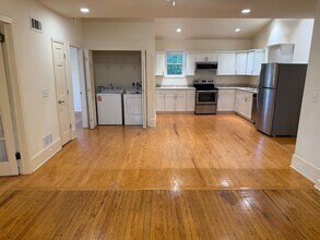 560 Franklin St in Athens, GA - Building Photo - Building Photo