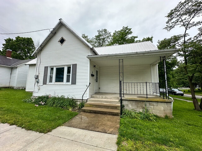property at 2 S Madison St