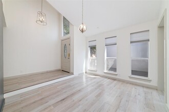2314 Silver Sage Dr in Houston, TX - Building Photo - Building Photo