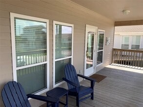13807 Mutiny Ln in Galveston, TX - Building Photo - Building Photo
