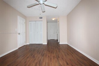 21133 SW 85th Ave in Cutler Bay, FL - Building Photo - Building Photo