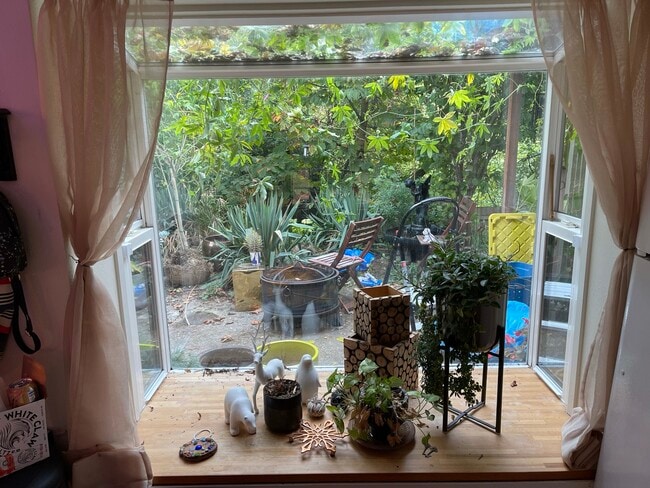 property at 2111 17th Ave S