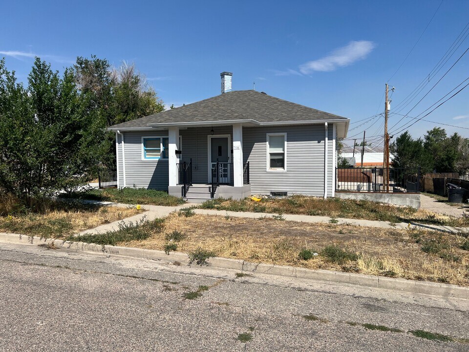 1138 W 11th St in Casper, WY - Building Photo