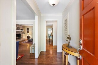 6550 Bridgewood Valley Rd NW in Atlanta, GA - Building Photo - Building Photo