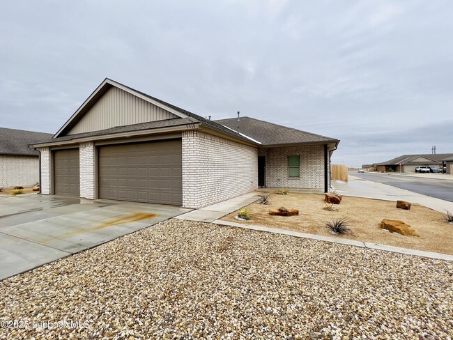property at 5518 Kemper St
