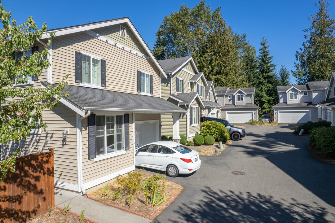 19311 24th Ave W in Lynnwood, WA - Building Photo