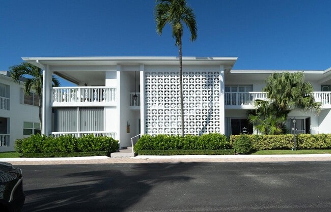 property at 4201 S Ocean Blvd