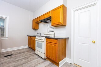 27 James St in Babylon, NY - Building Photo - Building Photo