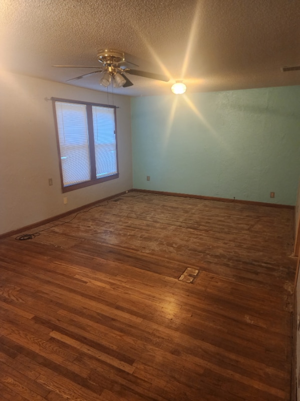 308 N Miles Ave in Pittsburg, KS - Building Photo - Building Photo