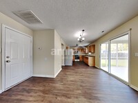 5122 Torrey Ln in Summerville, SC - Foto de edificio - Building Photo