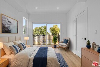 10826 Hesby St in Los Angeles, CA - Building Photo - Building Photo