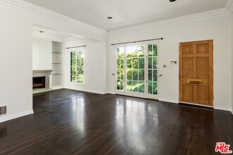 403 S Bedford Dr in Beverly Hills, CA - Building Photo - Building Photo