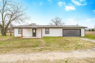 3301 County Rd 530B in Burleson, TX - Building Photo