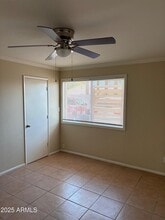 909 S Priest Dr in Tempe, AZ - Building Photo - Building Photo