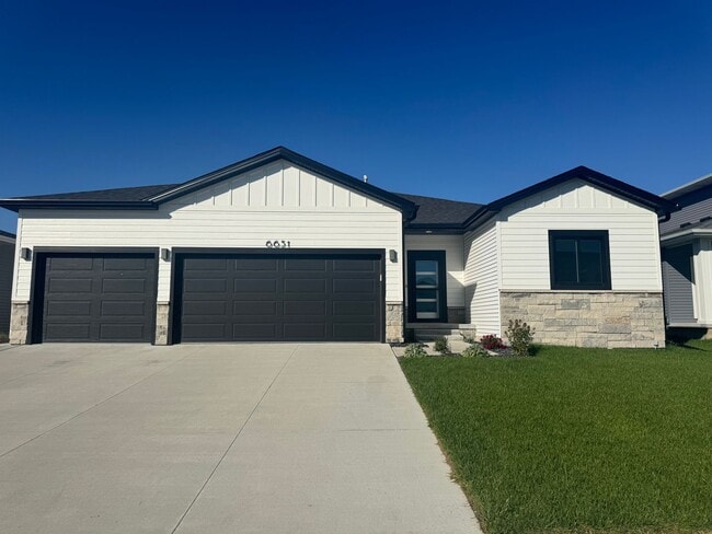 property at 6651 Verano Dr