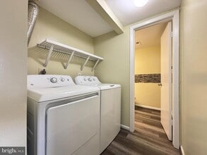 4306 Eileen Ct in Woodbridge, VA - Building Photo - Building Photo