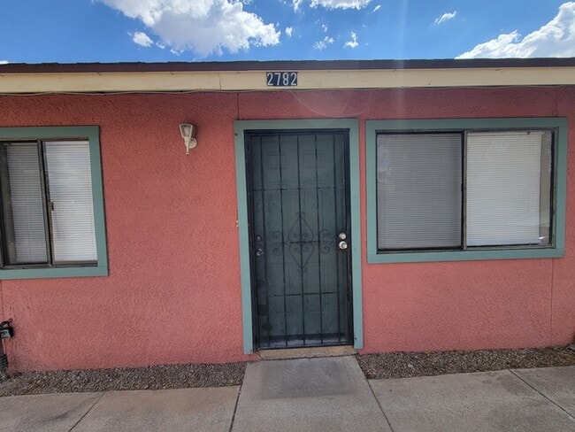 property at 2782 N Columbus Blvd