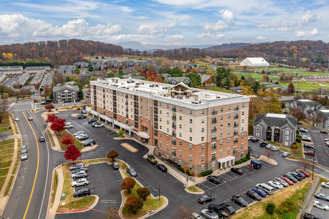 865 East in Harrisonburg, VA - Foto de edificio - Building Photo