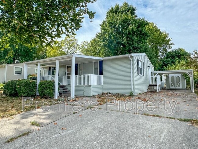 property at 1220 S Delaware