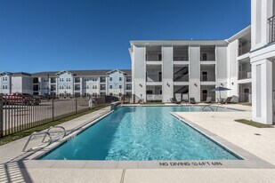 Freehill Street Lofts in Houston, TX - Building Photo