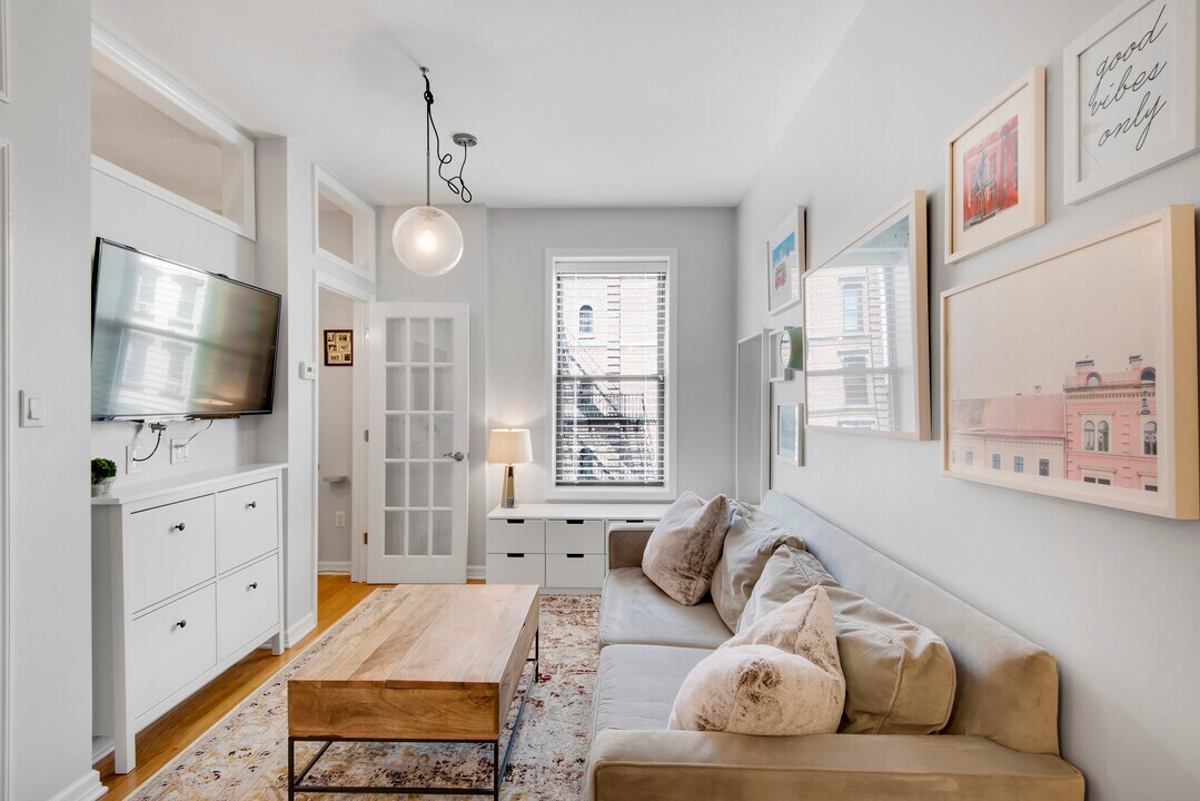 101 Willow Ave in Hoboken, NJ - Building Photo