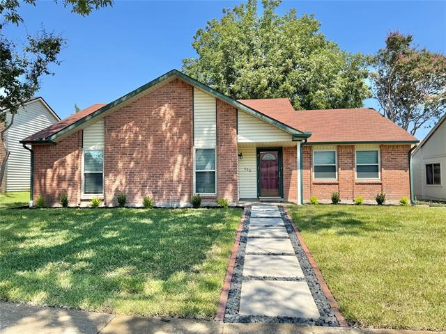 property at 523 Red Oak Dr