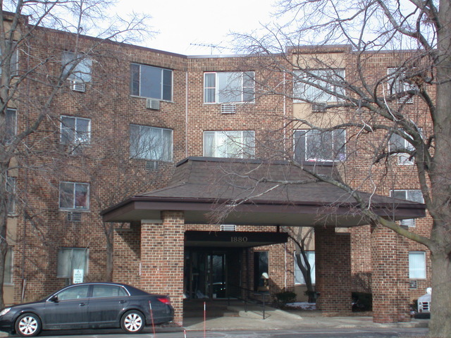 1880 Bonnie Ln-Unit -414 in Hoffman Estates, IL - Building Photo